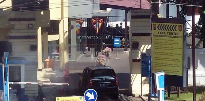 Muncul Ledakan di Polrestabes Surabaya, Netter Kecam Aksi Terorisme