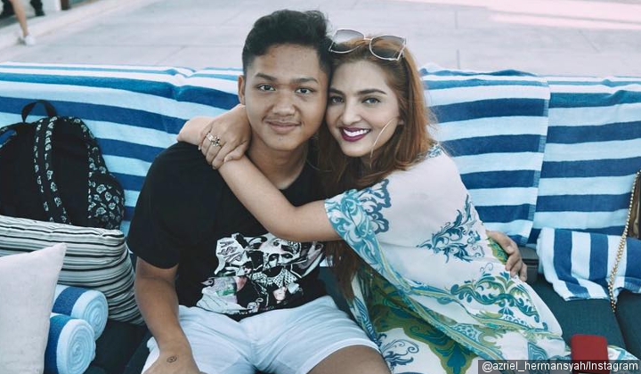 Azriel Hermansyah Foto Mesra dengan Ashanty, Netter Ribut Soal Mahram