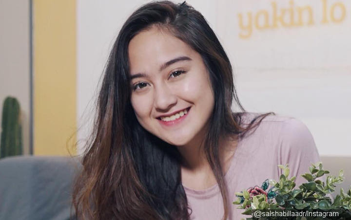 Bareng Dul Jaelani, Salshabilla Adriani Juga Rayakan Kelulusan