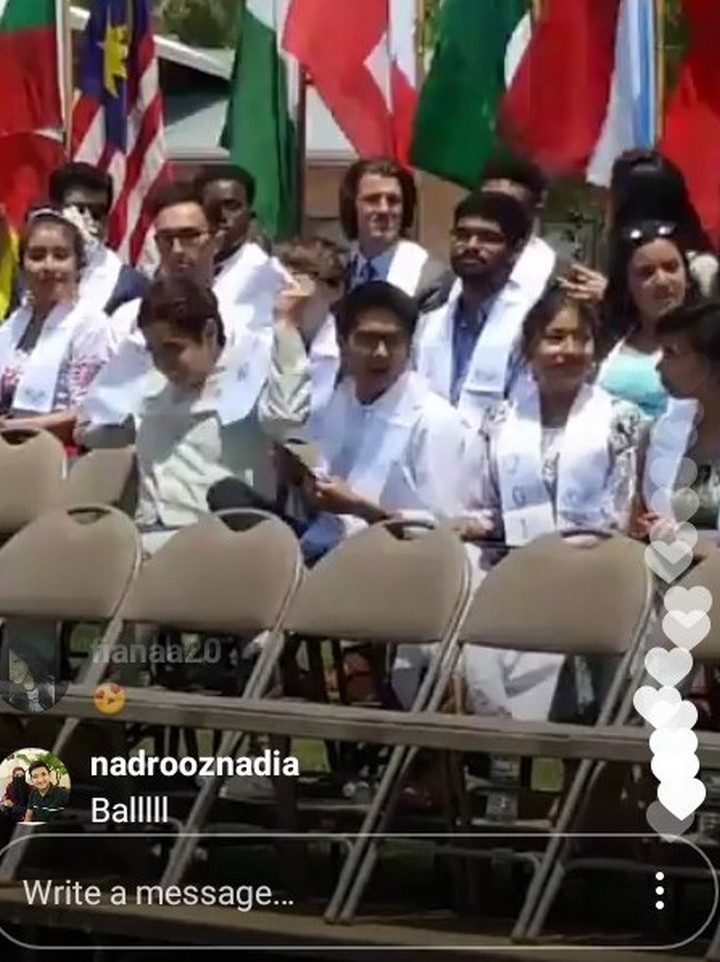 Lega Usai Terima Sertifikat Kelulusan