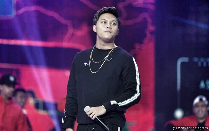 Kabar Ortu Mau Cerai, Rizky Febian Tegaskan Pernikahan 