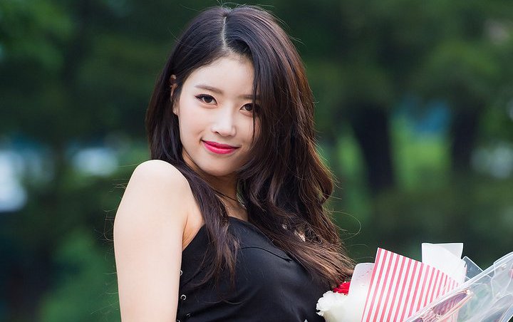 Bak Model Catwalk, Ini 10 Foto Paling 'Gila' Mijoo Lovelyz di Acara Musik