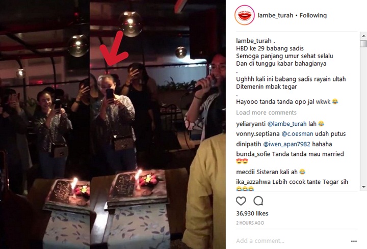 Rossa di Pesta Ultah Afgan