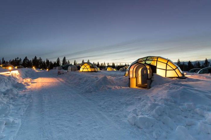 Resor Kakslauttanen Arctic Suguhkan Suasana Orang Eskimo