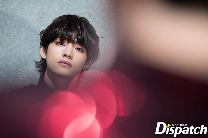 Hasil Foto V Makin Keren Ditangan Dispatch