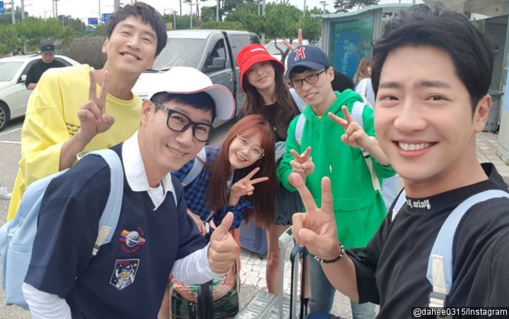 Syuting Liburan Neraka 'Running Man' di London, Lee Kwang Soo cs Tebar Foto Ceria