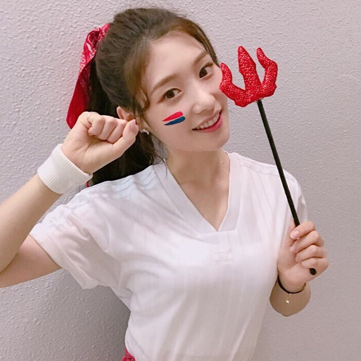 Jung Chae Yeon DIA