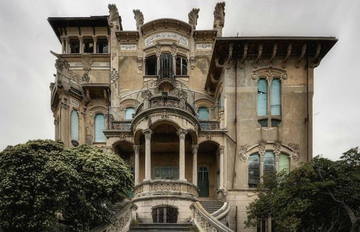 Vila Art Nouveau di Italia
