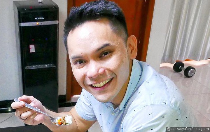 Pamer Foto Bareng Anak Wajah Tirus Ben Kasyafani Jadi Sorotan Halloindo