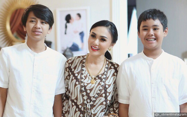 Hasil gambar untuk anak yuni shara mirip raffi ahmad