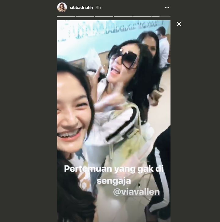 Siti Badriah Ketemu Via Vallen