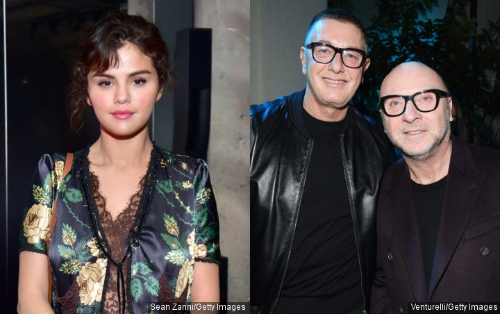 Sang Desainer Ejek Selena Gomez, Para Selebriti Tak Ingin Gunakan Rancangan Dolce & Gabbana Lagi