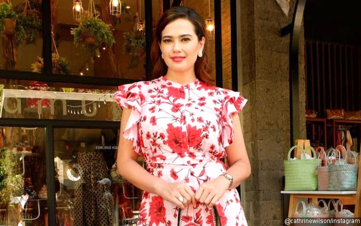 Catherine Wilson Cantik Bersama Lucinta Luna cs, Warganet: Kok Bareng Wanita Jadi-Jadian?