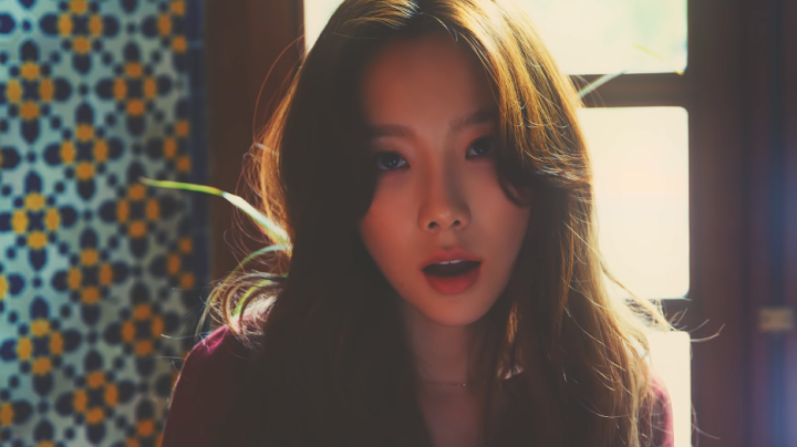 Rilis MV Single Jepang Perdana 'Stay', Tae Yeon Pamer Kerennya Lokasi Syuting