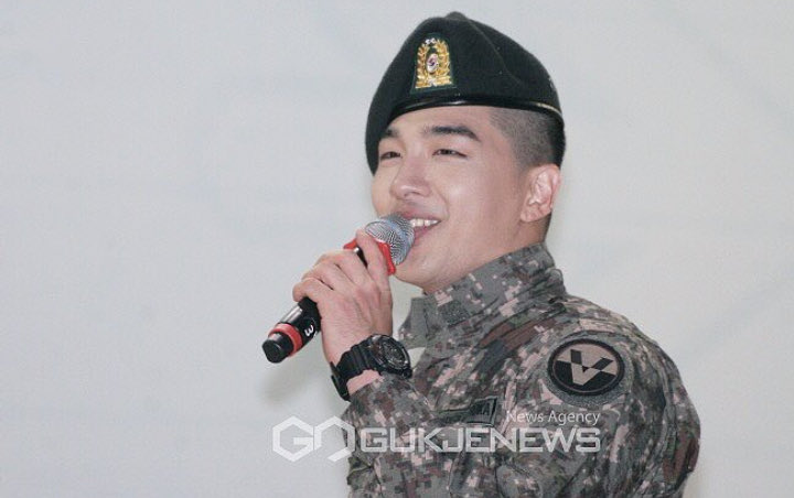 Taeyang Tengah Menikmati Aktivitas Wamil, Netter Sindir Member Big Bang Lainnya