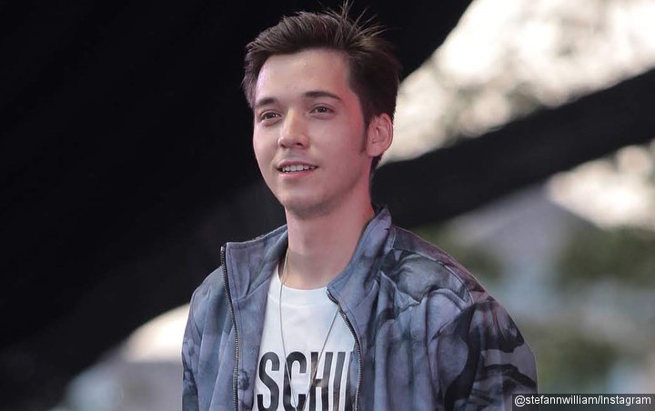 Stefan William Unggah Foto Meet & Greet 'Anak Langit', Netter Goda Soal Natasha Wilona