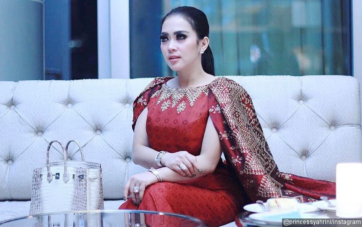 Reaksi Syahrini Liburan 10 Ribu Dolar, Irwansyah-Zaskia Sungkar Dimediasi Ustaz-Topik Pagi 1