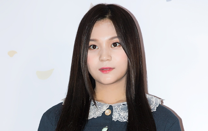 Pamer Bodi Ramping di Foto Terbaru, Umji G-Friend Tuai Beragam Komentar