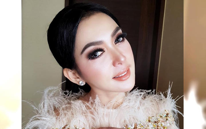 Syahrini Liburan Mewah