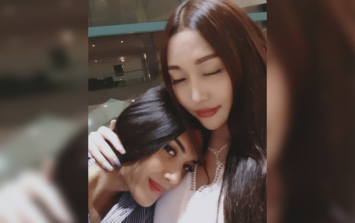 Didepak dari Duo Bunga, Lucinta Luna Gandeng Millendaru Bikin Grup Baru