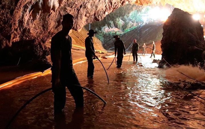 Dua Minggu Di Bawah Tanah, 13 Orang yang Terjebak di Gua Thailand Berhasil Diselamatkan