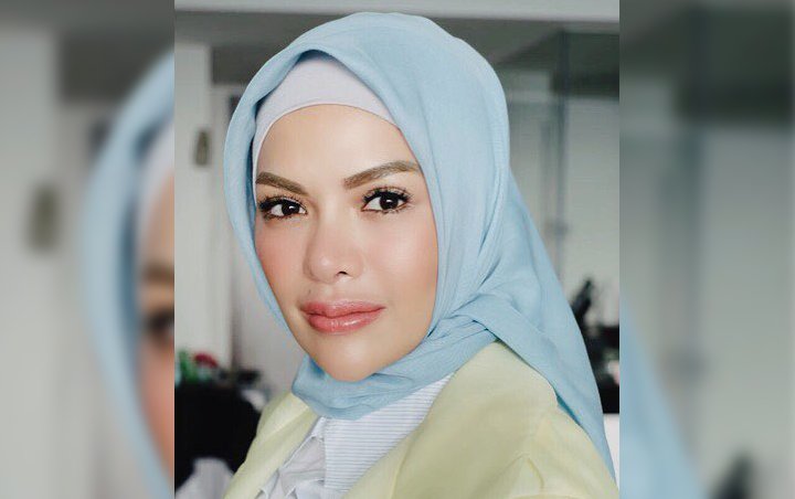 Usai Hijrah dan Tampil Berhijab, Nikita Mirzani Diminta Netter Hapus Foto-Foto Seksi