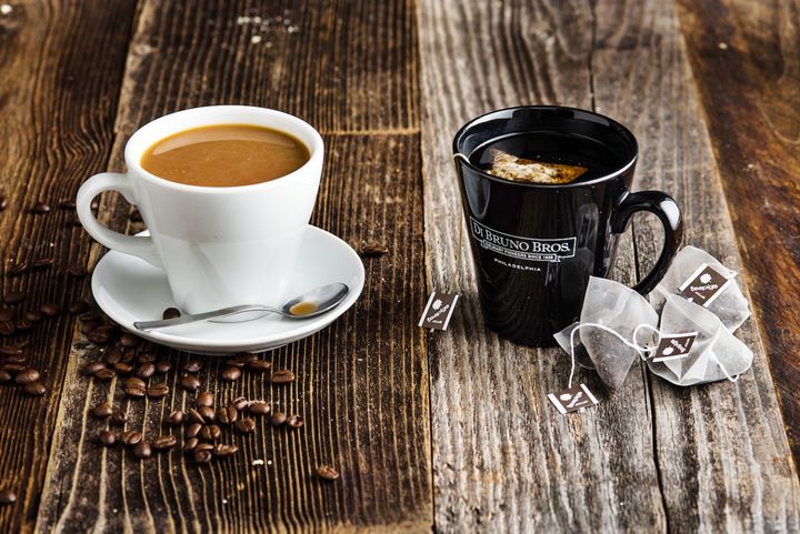 1. Kopi dan Teh