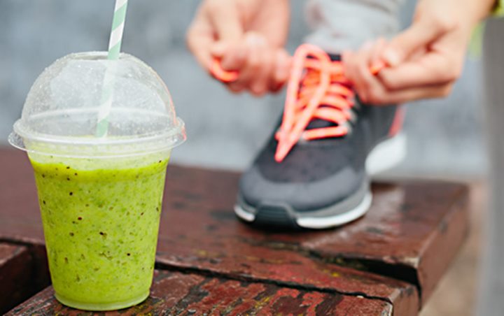 Minum Smoothie
