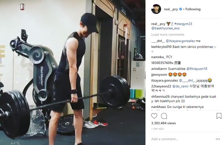 Krystal Buktikan Masih Langsing dan Cantik