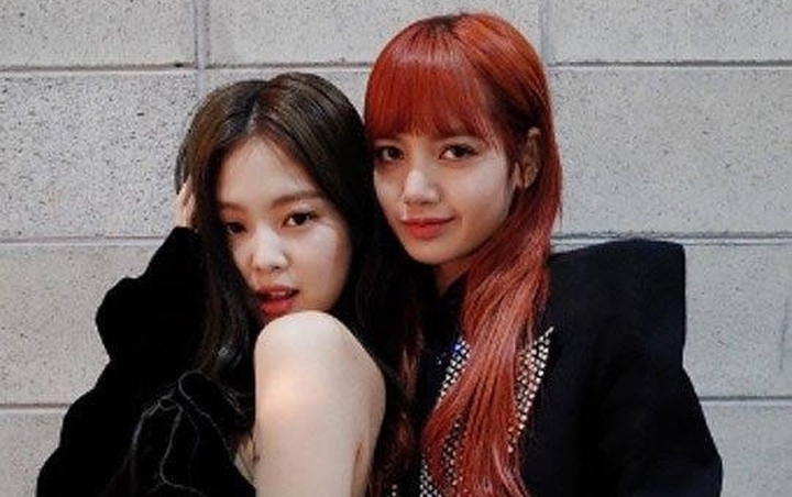 Netter Komentari Gaya Swag Jennie dan Lisa Black Pink Saat Berangkat ke Jepang