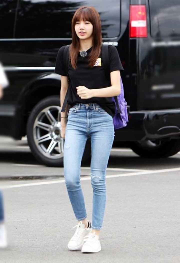 Lisa Black Pink Mulai Syuting