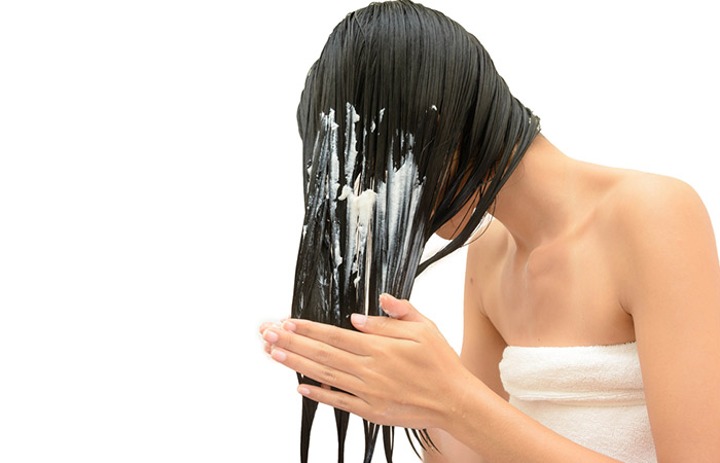 Gunakan Masker Rambut Alami Seminggu Sekali