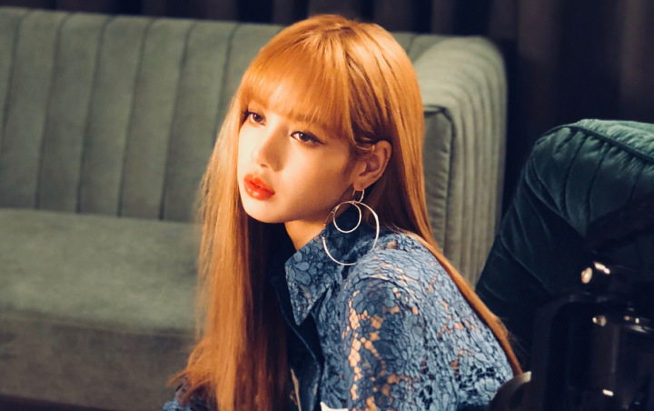 Disambut Heboh Saat Tiba di Jakarta Lisa Black Pink Disambut Heboh Saat Tiba di Jakarta Lisa Black Pink