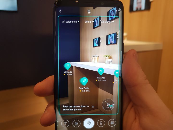 Fitur Bixby AR Super Cerdas Bisa Menerjemahkan Bahasa Secara Langsung