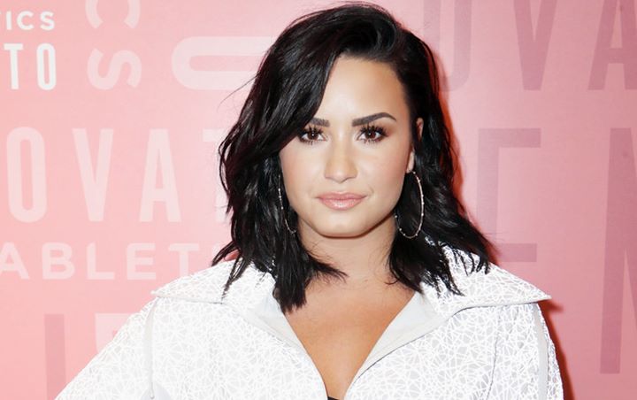 Fokus Pemulihan Pasca Overdosis, Demi Lovato Batalkan Tur