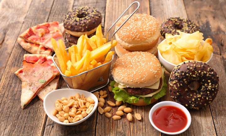 Tak Ingin Tambah Gemuk? Hindari Sarapan dengan Makanan Cepat Saji