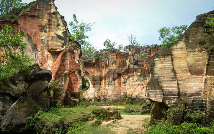 Bukit Kapur Arosbaya, Sisa Penambangan yang Estetik