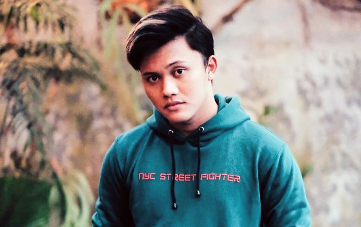 Download Vebby Palwinta Adik Rizky Febian Images
