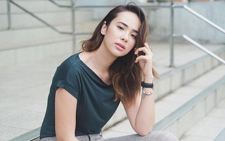 Berat Badan Naik, Pamela Bowie Dapat Komplain dari Produser Berat Badan Naik, Pamela Bowie Dapat Komplain dari Produser