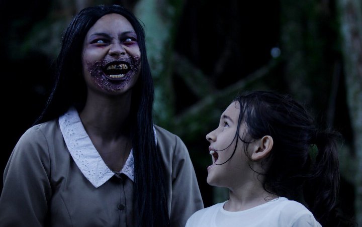 Banjir Cibiran Netter, Poster Film 'Asih' Dinilai Mirip dengan 'The Conjuring'