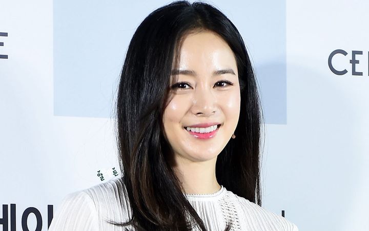 Siap Comeback Usai 'Yongpal', Kim Tae Hee Malah Disindir Tak Bisa Akting