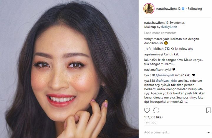 Natasha Wilona Pakai Make Up Freckles