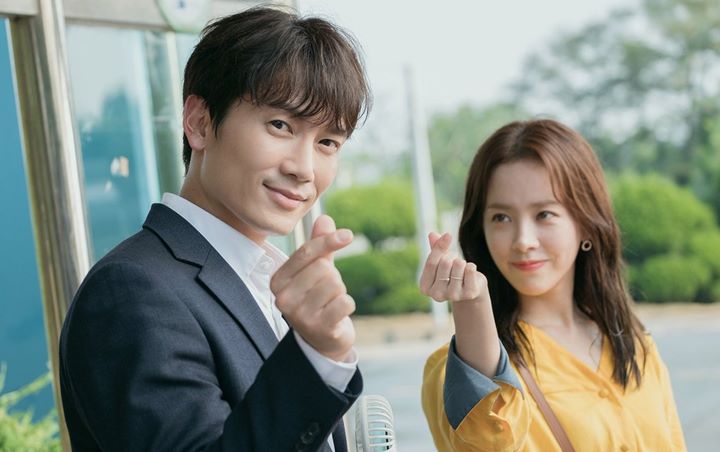 Rating 'Familiar Wife' Turun, Netter Tak Senang Ji Sung 