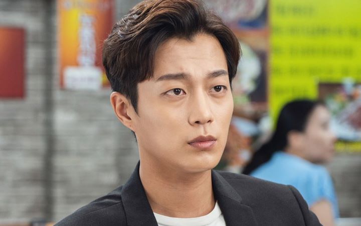 Sedih Karena Harus Wamil Mendadak, Surat Pamitan Yoon Doo Joon Bikin Nangis 