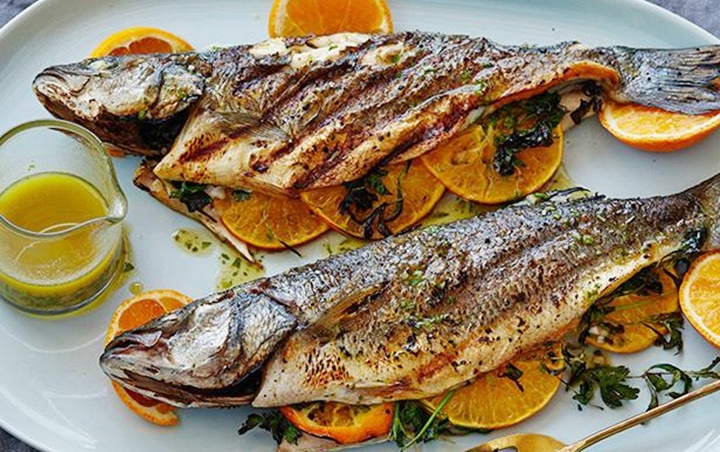 Jangan Makan Olahan Ikan Apapun di Restoran pada Hari Senin