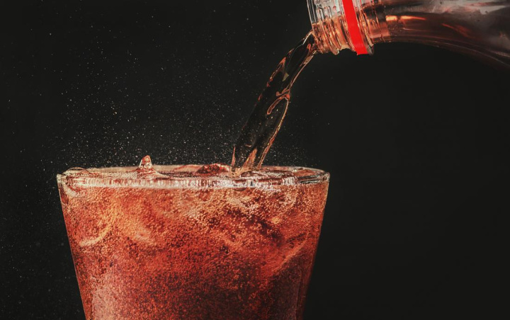 6 Fakta Mengejutkan Soal Soda yang Membuatmu Harus Segera Berhenti Meminumnya