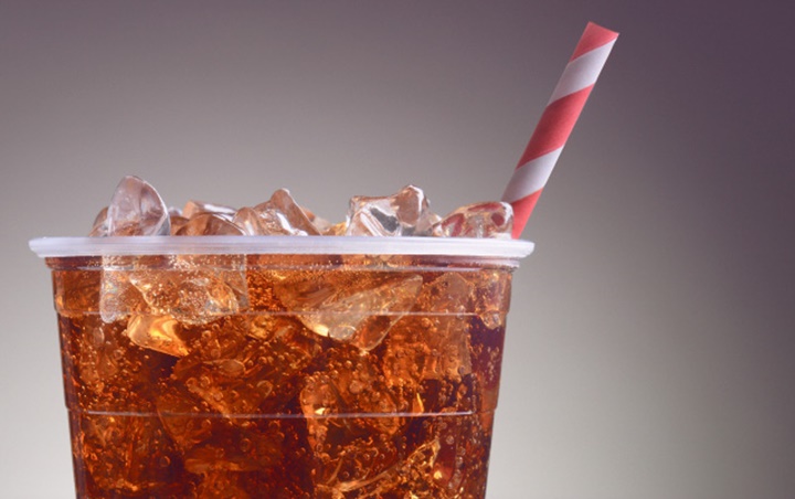 Soda Timbulkan Penyakit Berbahaya Bahkan Jika Dikonsumsi dengan Porsi Kecil