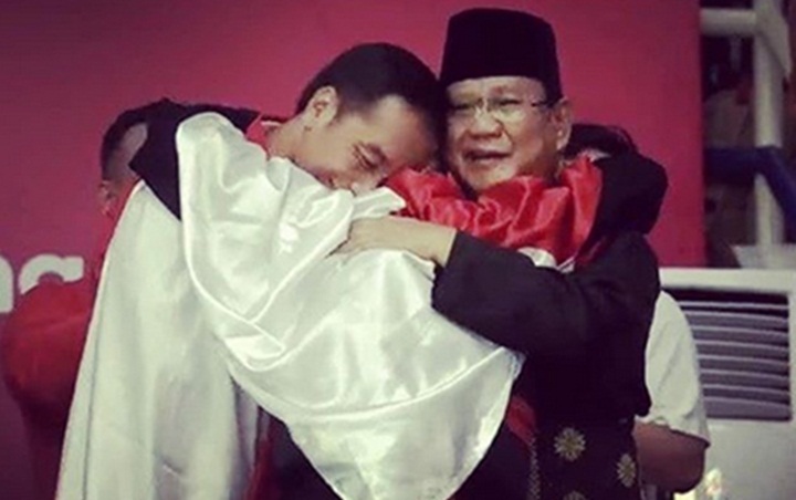 Unggah Foto Jokowi-Prabowo Pelukan, Nafa Urbach Bikin Netizen 'Adem'