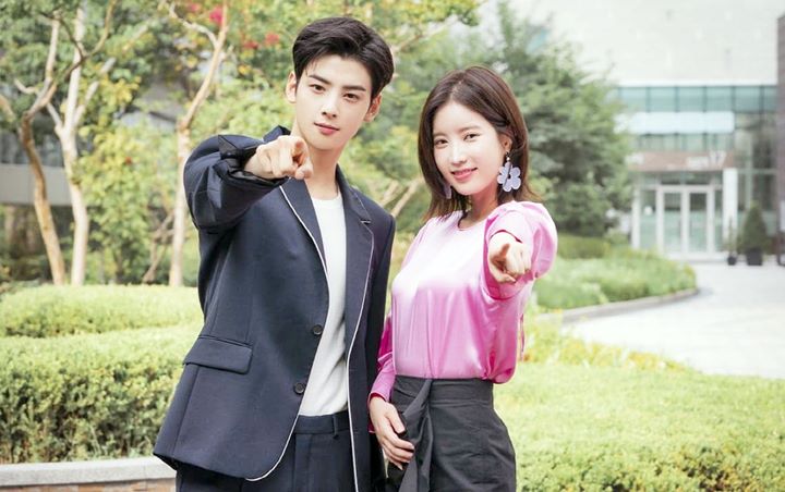 Cha Eunwoo dan Lim Soo Hyang Tak Kunjung Jadian di 