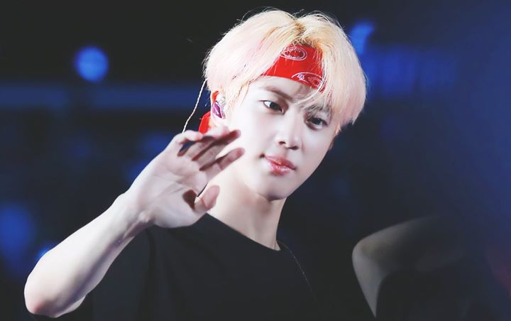 Bukan Hukuman, Ternyata Ini Alasan Jin BTS Dandan Ala